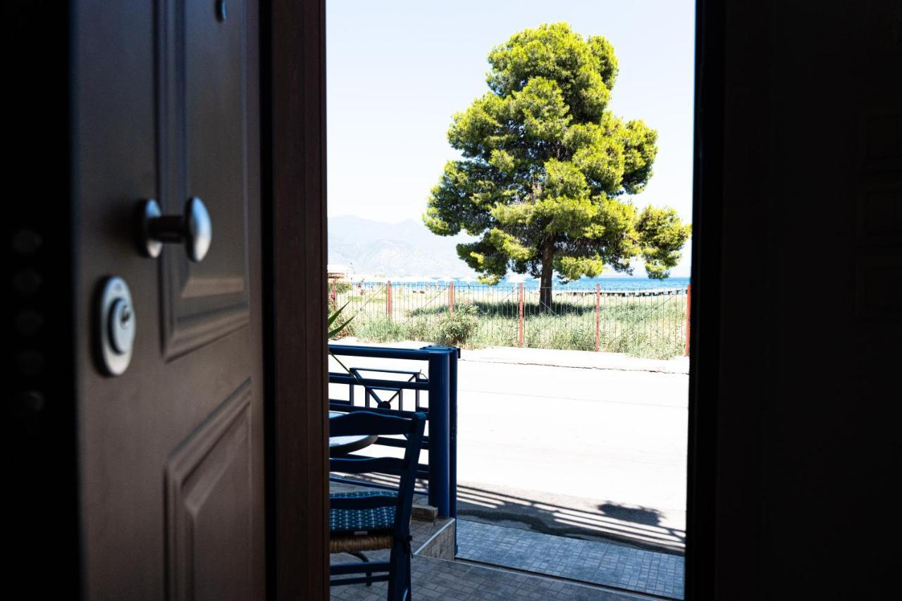 Gabbiano Blu Volos Exterior foto